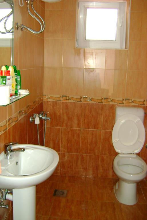 Hotel Adria بار الغرفة الصورة